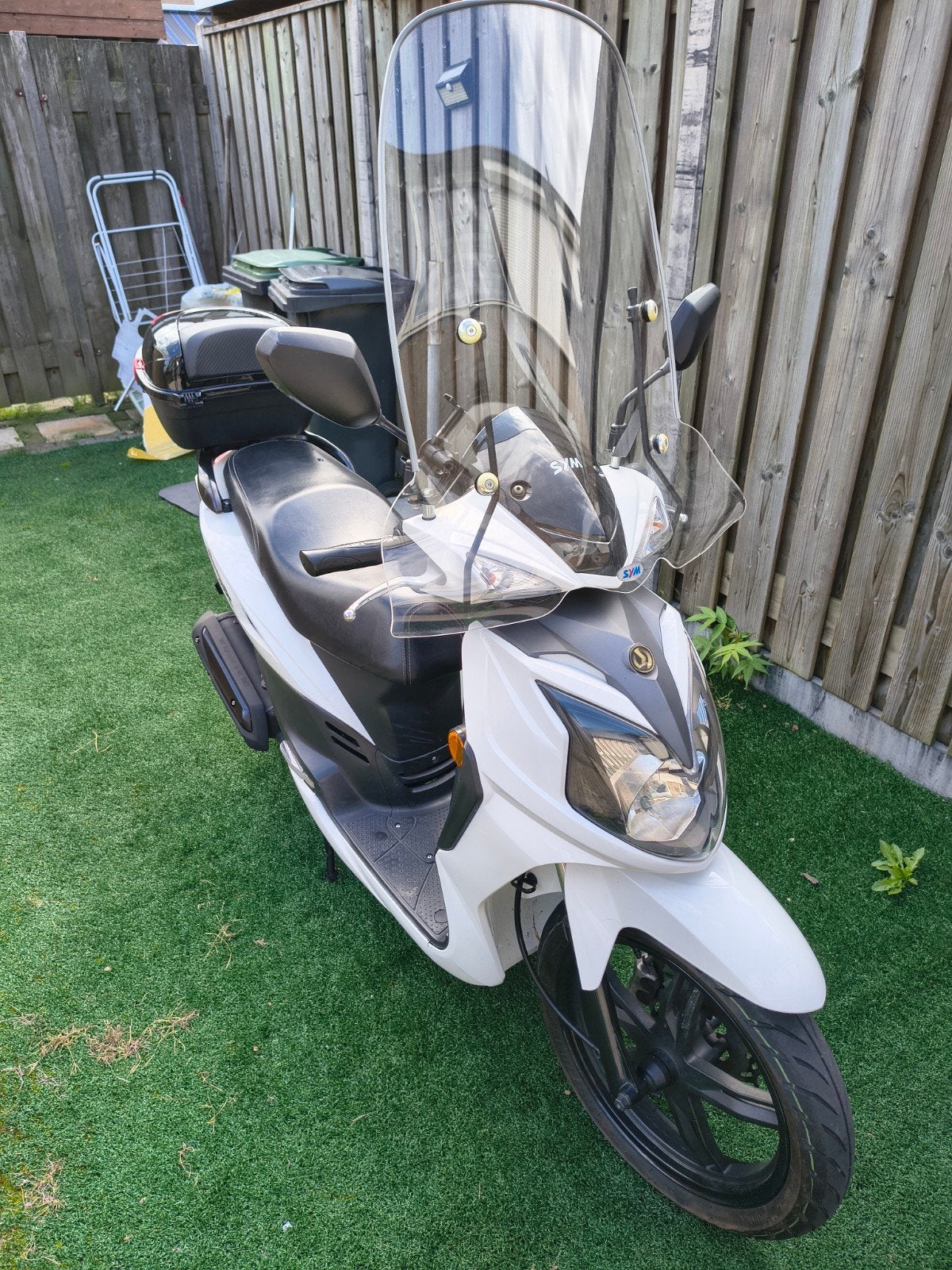 Sym Symphony SR 50 scooter - Wit, Fietsen en Brommers, Ophalen of Verzenden, Gebruikt, Benzine, SYM