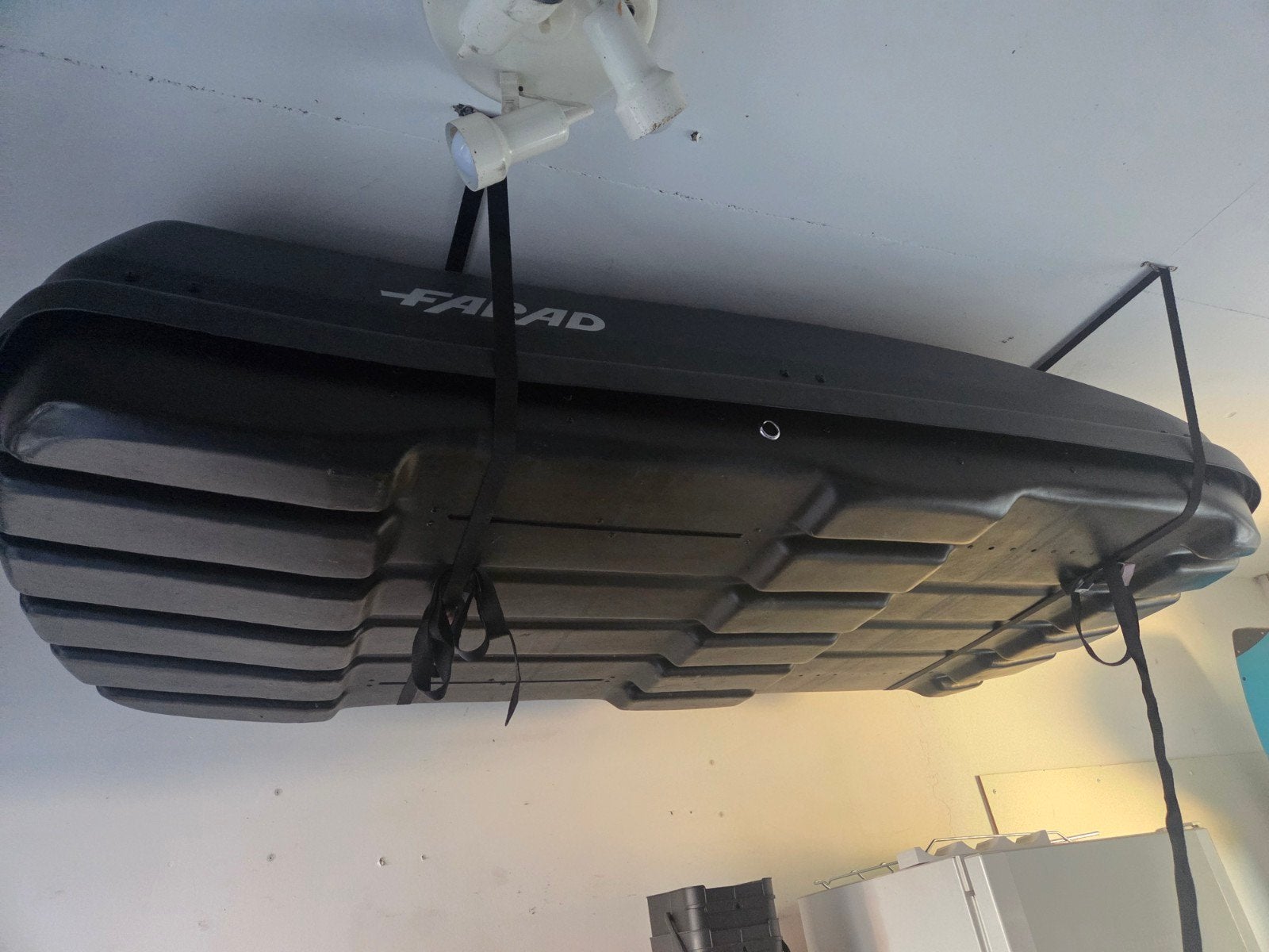 Farad dakkoffer en dakdragers te koop - past op audi A4, Auto diversen, Ophalen, Zo goed als nieuw