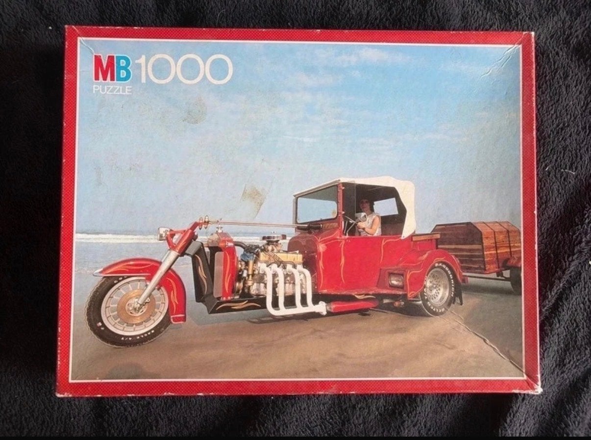 MB - Hot Red chopper, Ophalen of Verzenden, 500 t/m 1500 stukjes, Gebruikt, Legpuzzel