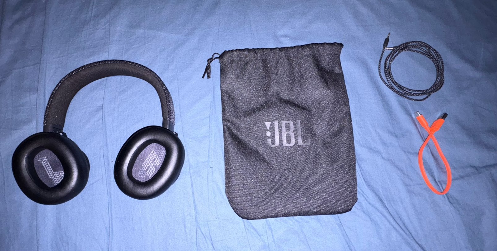 JBL live 660 NC | Nieuwe oorkussens | Met accessoires, Ophalen of Verzenden, Zo goed als nieuw, Overige merken