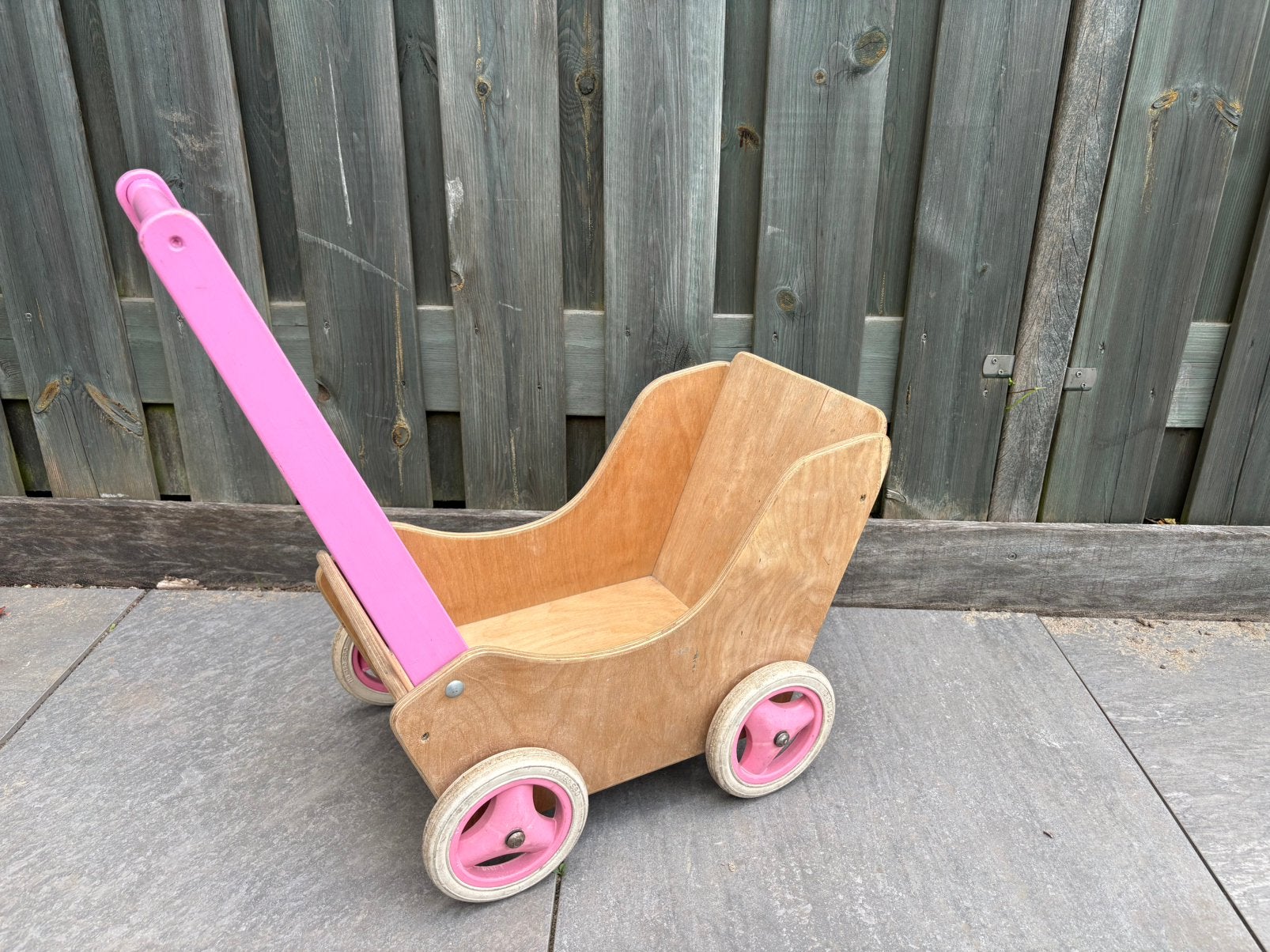 Houten poppenwagen, Van Bueren, Ophalen, Gebruikt, Duwvoertuig