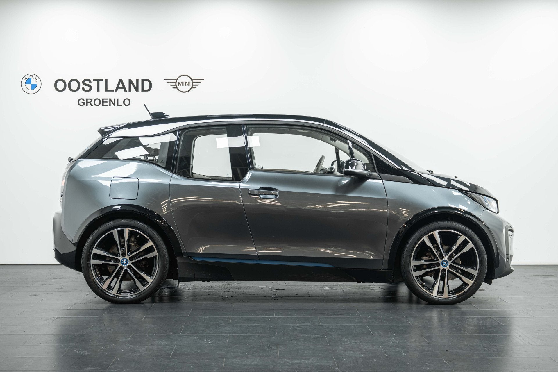BMW i3 Sportpakket / SOH 95% / Schuif-kanteldak / Achteruitr, Auto's, Automaat, Dealer onderhouden, Met garantie (alle), 170 pk