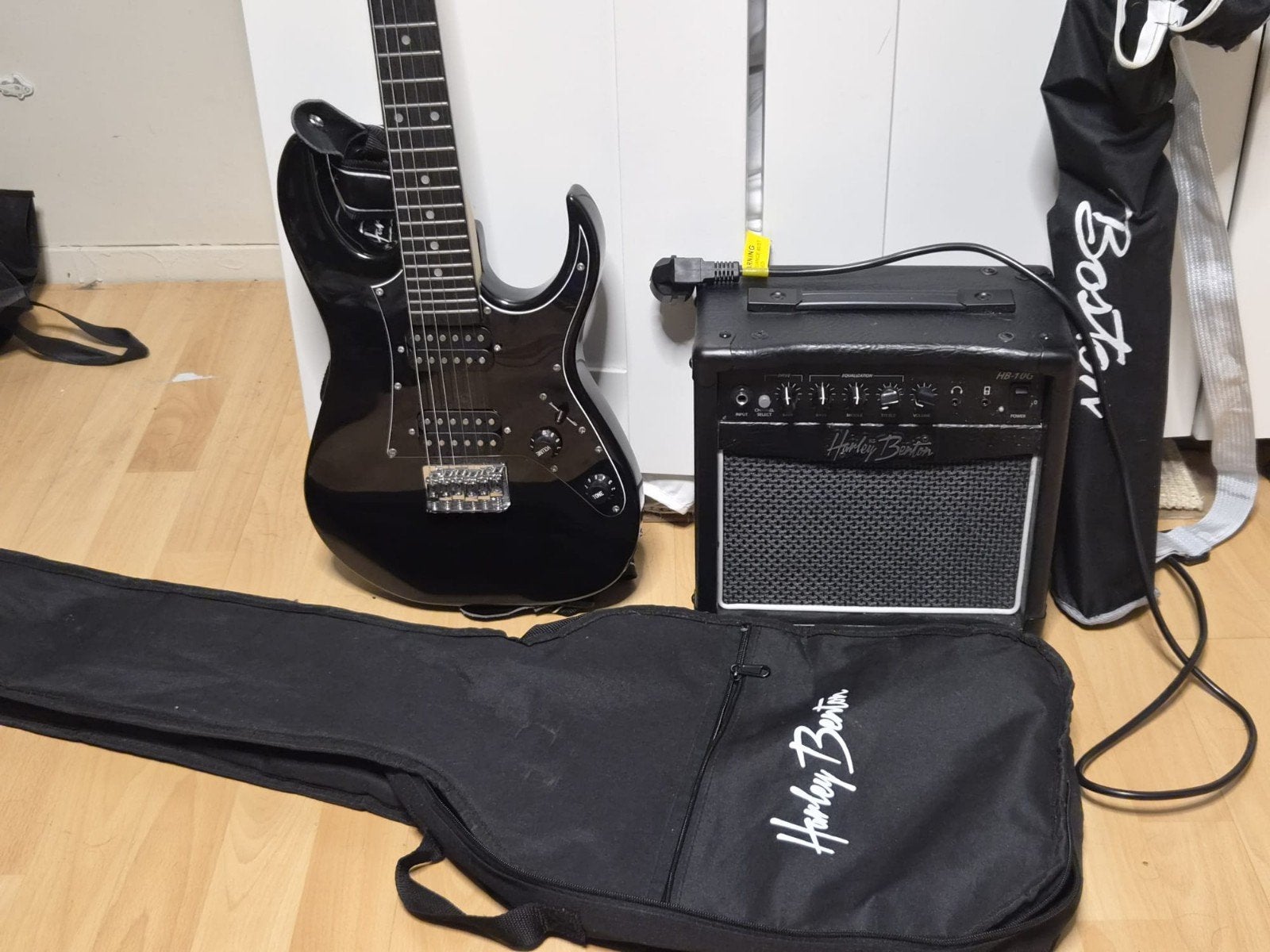 Electrische gitaar, Muziek en Instrumenten, Ophalen, Solid body, Overige merken, Met versterker