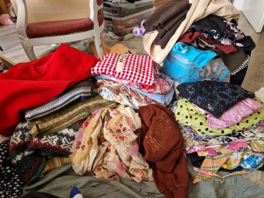 Super gave grote partij vintage kleding/ jurken blouses etc, Ophalen of Verzenden, Zo goed als nieuw