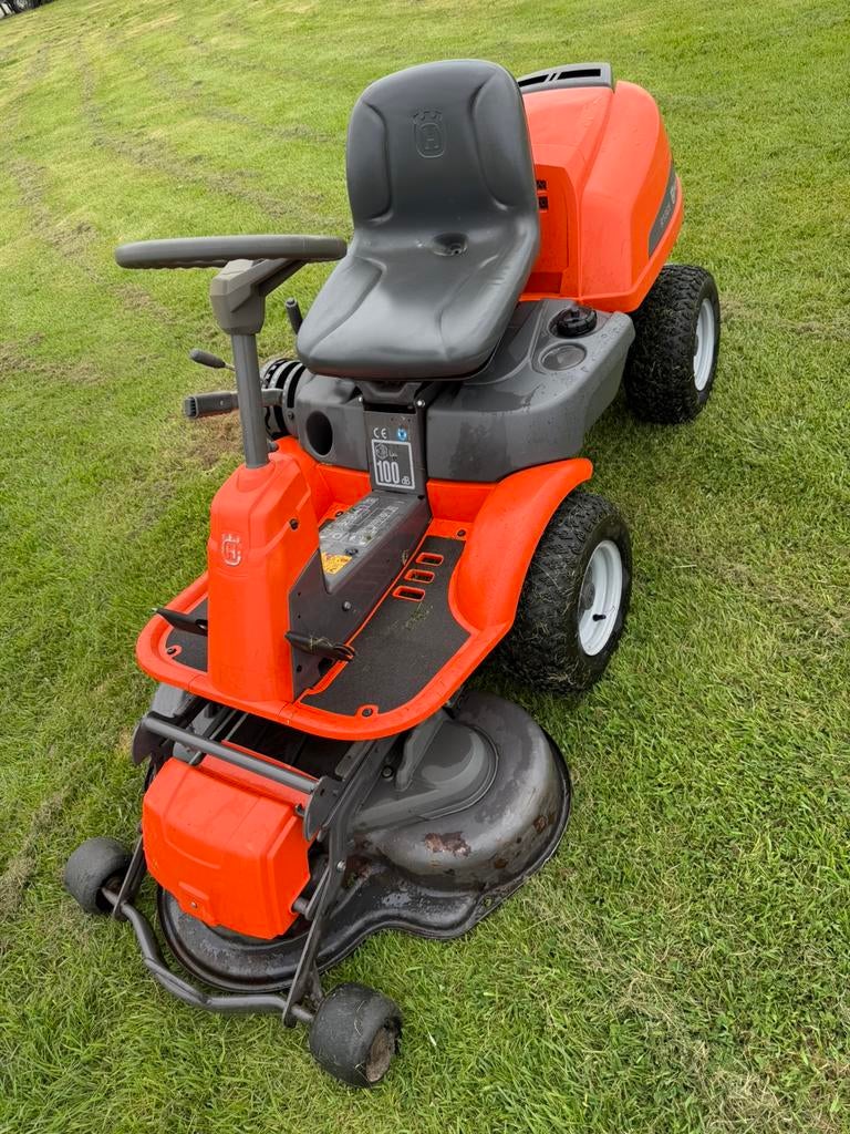 Husqvarna Rider 13 c, Tuin en Terras, Ophalen of Verzenden, Zo goed als nieuw