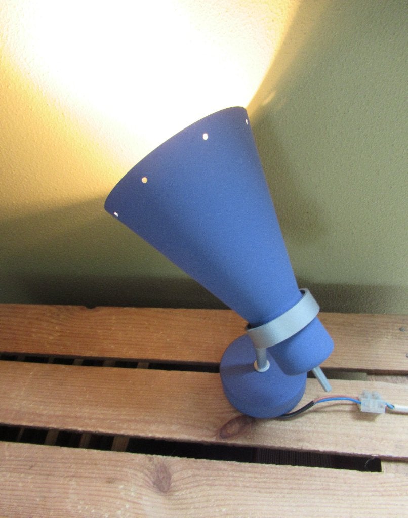Wandspot jaren 90 mooi retro design, Violet / orchid kleur., NVT, Gloeilamp, Overige merken, NVT