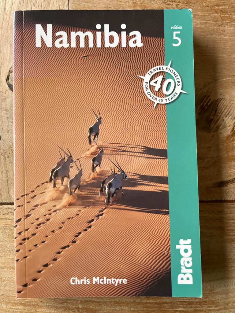 Bradt Reisgids Namibië 5e editie - Chris McIntyre, Overige merken, Afrika, Ophalen of Verzenden, Zo goed als nieuw