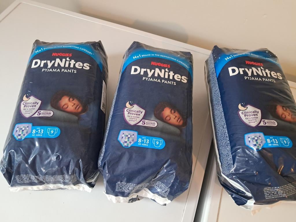 3 dichte pakken drynites, Ophalen, Nieuw, Overige typen
