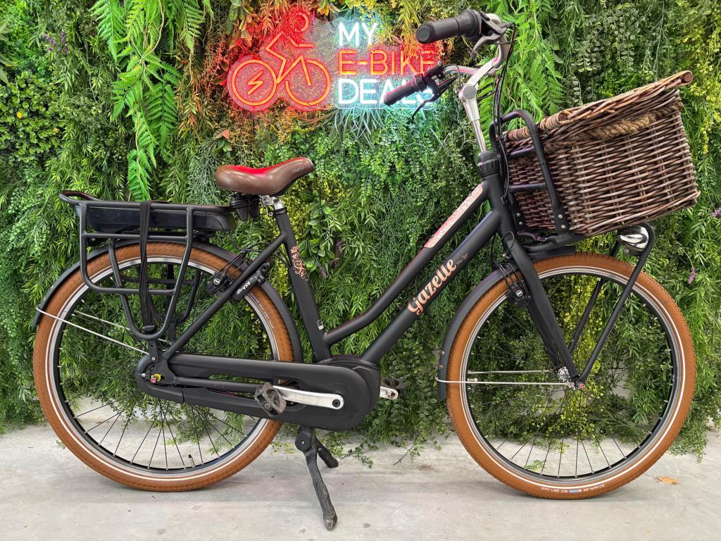 Gazelle Miss Grace - Bosch Active Middenmotor - 400wh, Fietsen en Brommers, Elektrische fietsen, Wilhelminaweg 8, 6951 BP Dieren (NL)