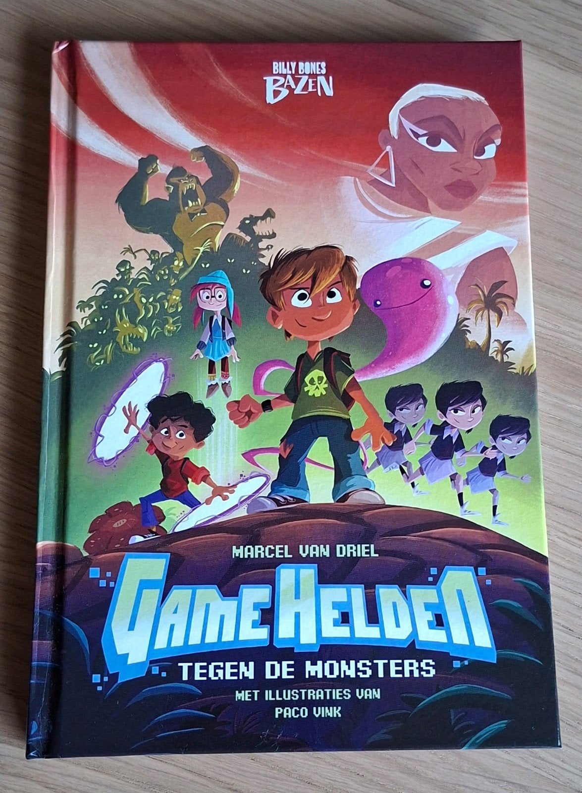 Game Helden - Marcel van Driel, Marcel van Driel, Fictie algemeen, Ophalen of Verzenden, Zo goed als nieuw