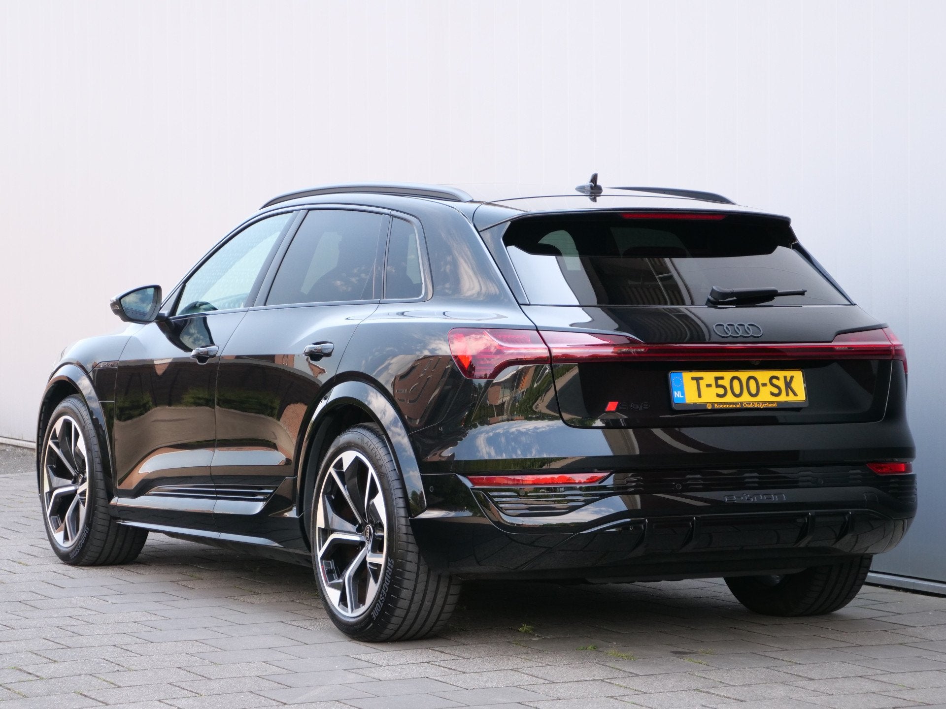 Audi Q8 e-tron S quattro SQ8 115 kWh 504 Pk Automaat Navi /, Auto's, Audi, Automaat, 2625 kg, Zwart, 504 pk
