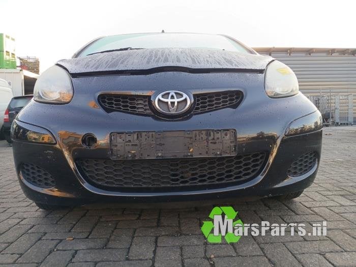Voorbumper van een Toyota Aygo