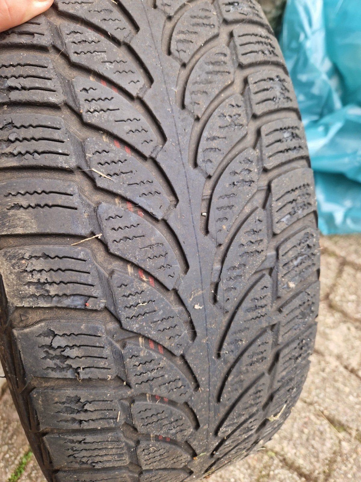 toyota corolla Set van 4 DEZENT velgen met winterbanden 205/, Gebruikt, 16 inch, 205 mm, Winterbanden