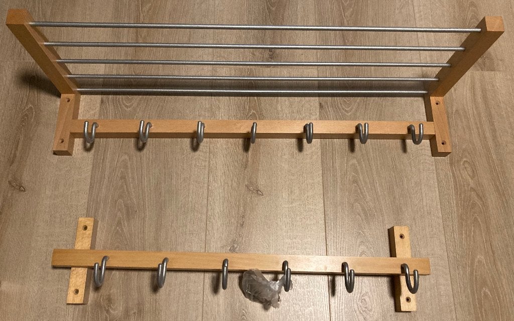 Kapstok bestaande uit een hoog en een laag deel, Gebruikt, 150 tot 200 cm, Hout, Ophalen