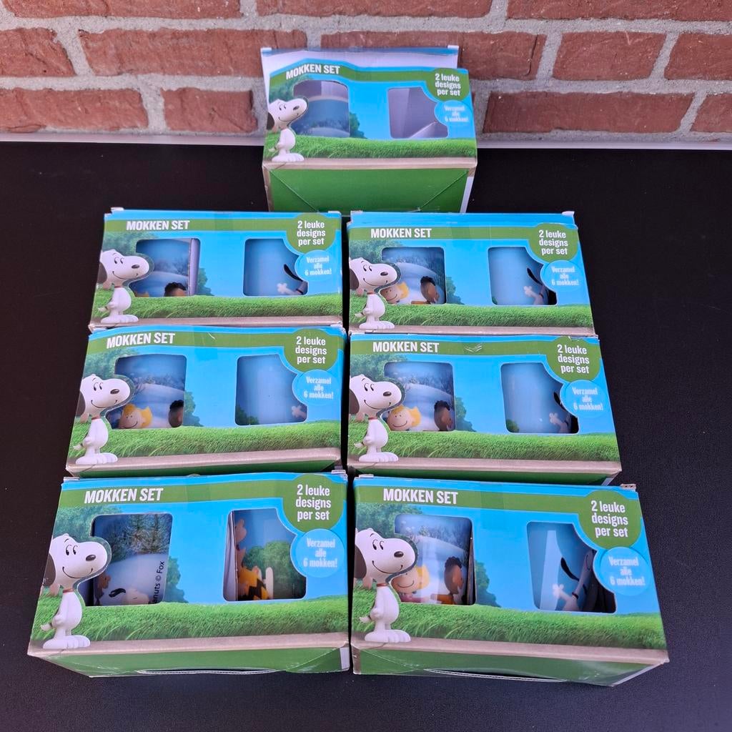 Snoopy Mokken Set - 2 leuke designs per set, Ophalen, Overige typen, Nieuw, Steen/keramiek