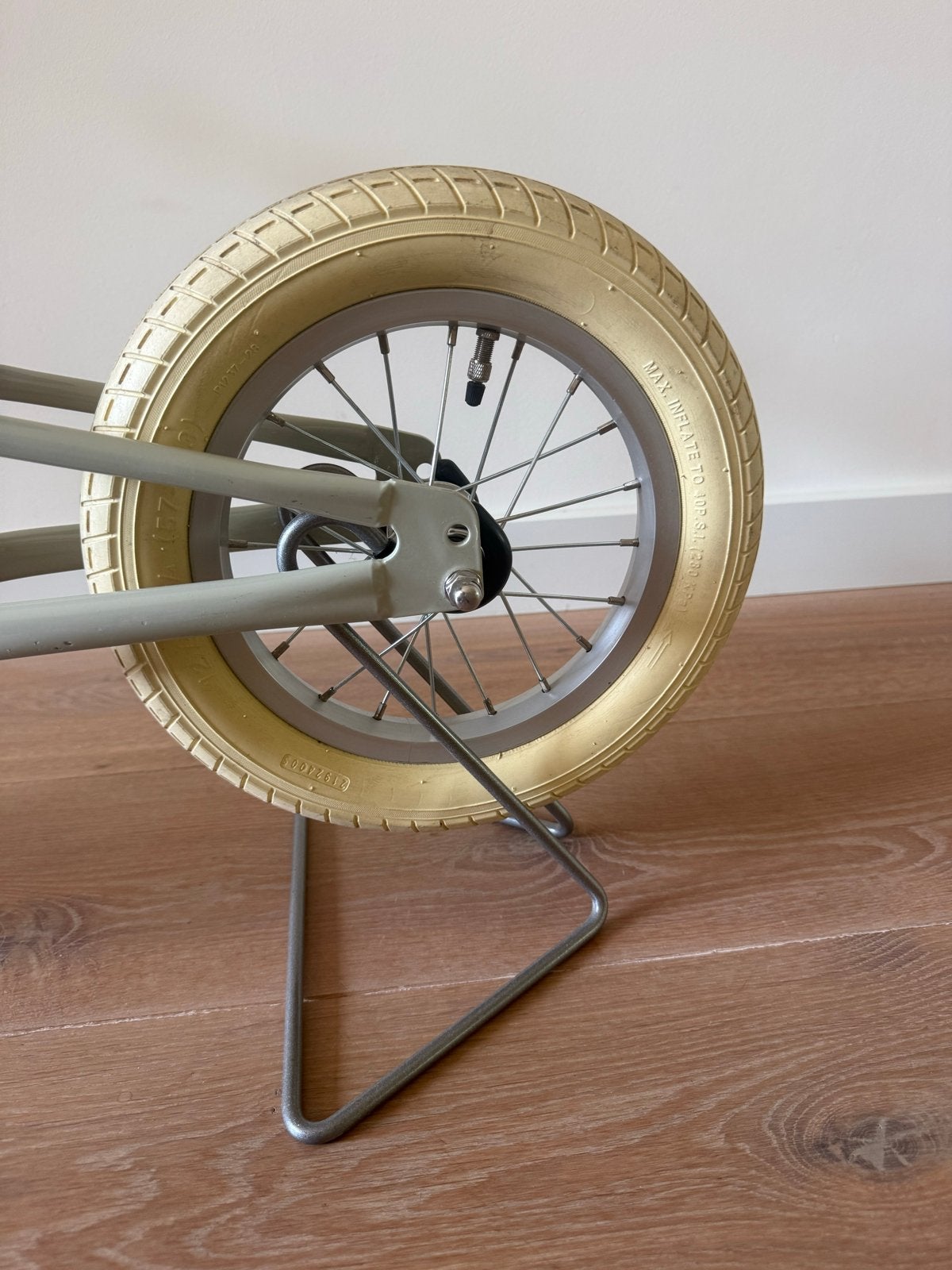 Veloretti Mini loopfiets Pebble Grey 12 inch (z.g.a.n.), Ophalen, Zo goed als nieuw, Minder dan 16 inch