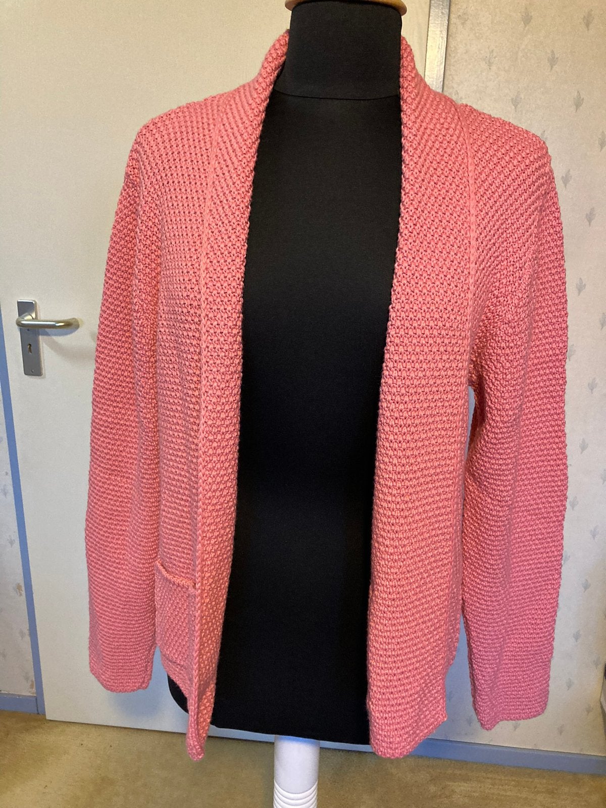 074 Sibin Linnebjerg vest in maat XL roze, Verzenden, Zo goed als nieuw, Maat 42/44 (L), Roze