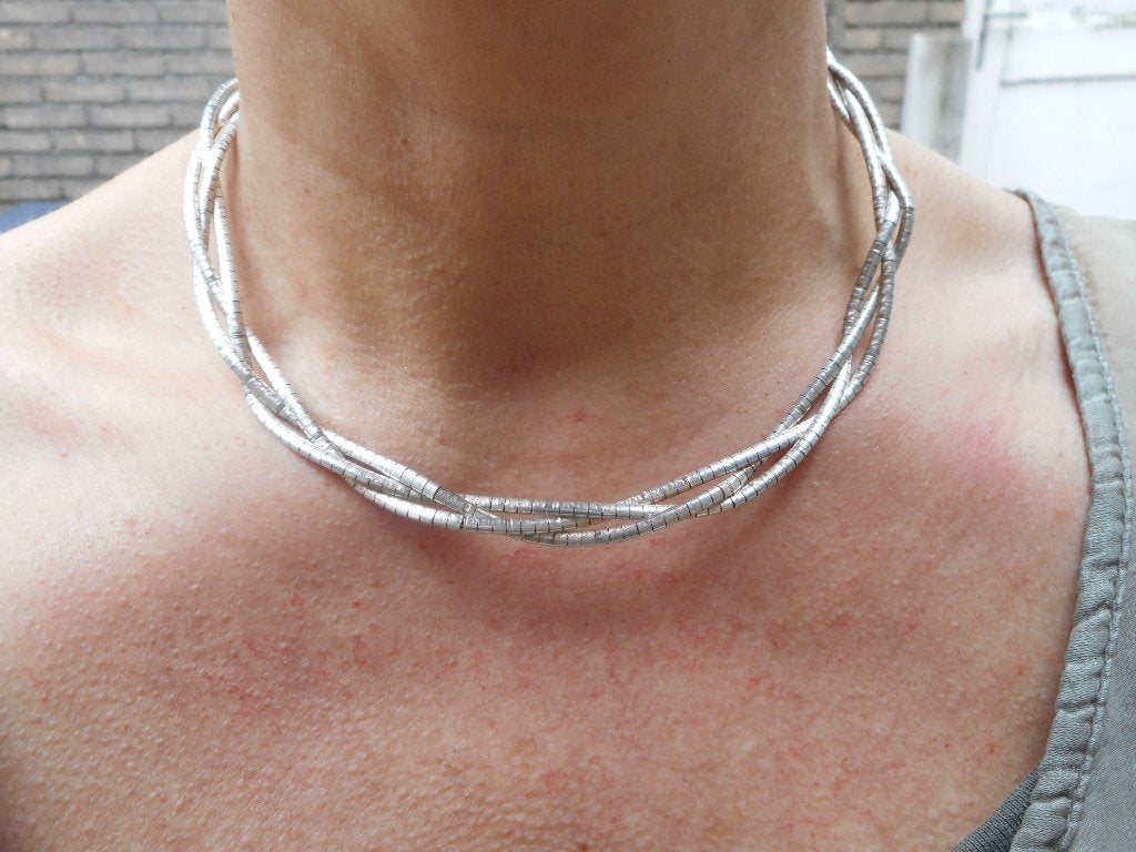 Zilveren zwaar gevlochten vintage collier (spang) nr.604, Sieraden, Tassen en Uiterlijk, Verzenden, Zo goed als nieuw, Zilver