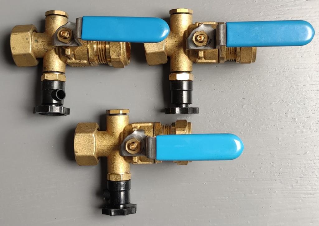 Kogelkraan messing ¾" vlakke koppeling naar 22 mm knel, Ophalen of Verzenden, Nieuw, Overige typen