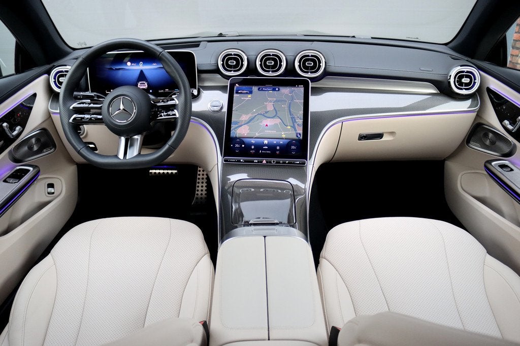 Mercedes-Benz CLE Coupé 200 AMG Line | Distronic | Memory |, Auto's, Gebruikt, 4 cilinders, Met garantie (alle), 4 stoelen