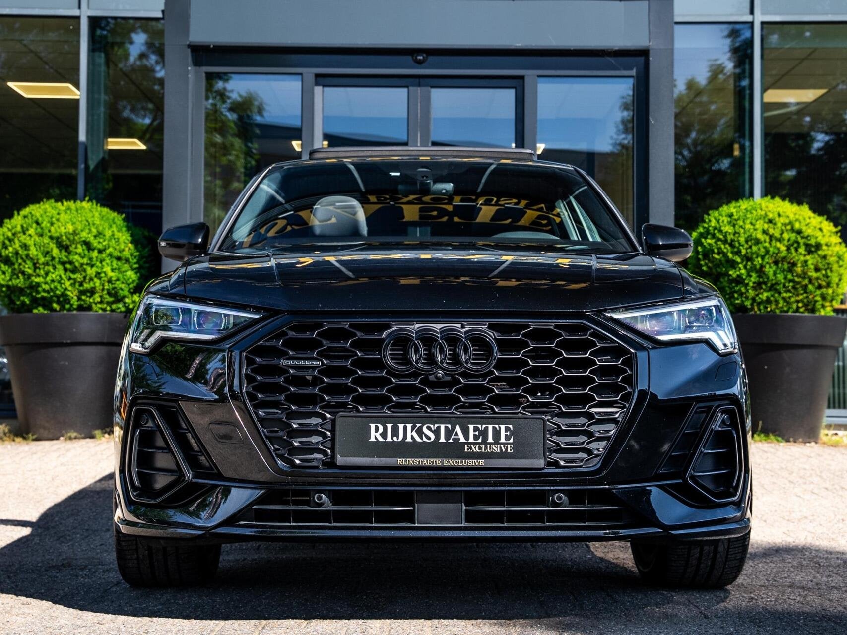 Audi Q3 Sportback 45 TFSI Quattro S-LINE|PANO|360|B&O|ACC, Auto's, Gebruikt, 4 cilinders, 1984 cc, Zwart