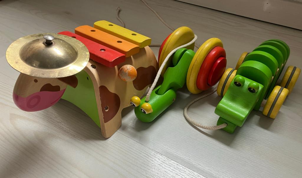 Houten speelgoed: xylofoon en twee trekdieren, Ophalen of Verzenden, Gebruikt, Duw- of Trekspeelgoed