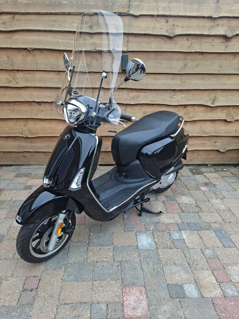 Kymco New Like in nieuwstaat!, Fietsen en Brommers, Scooters | Kymco, Ophalen, 49 cc, Zo goed als nieuw, Like
