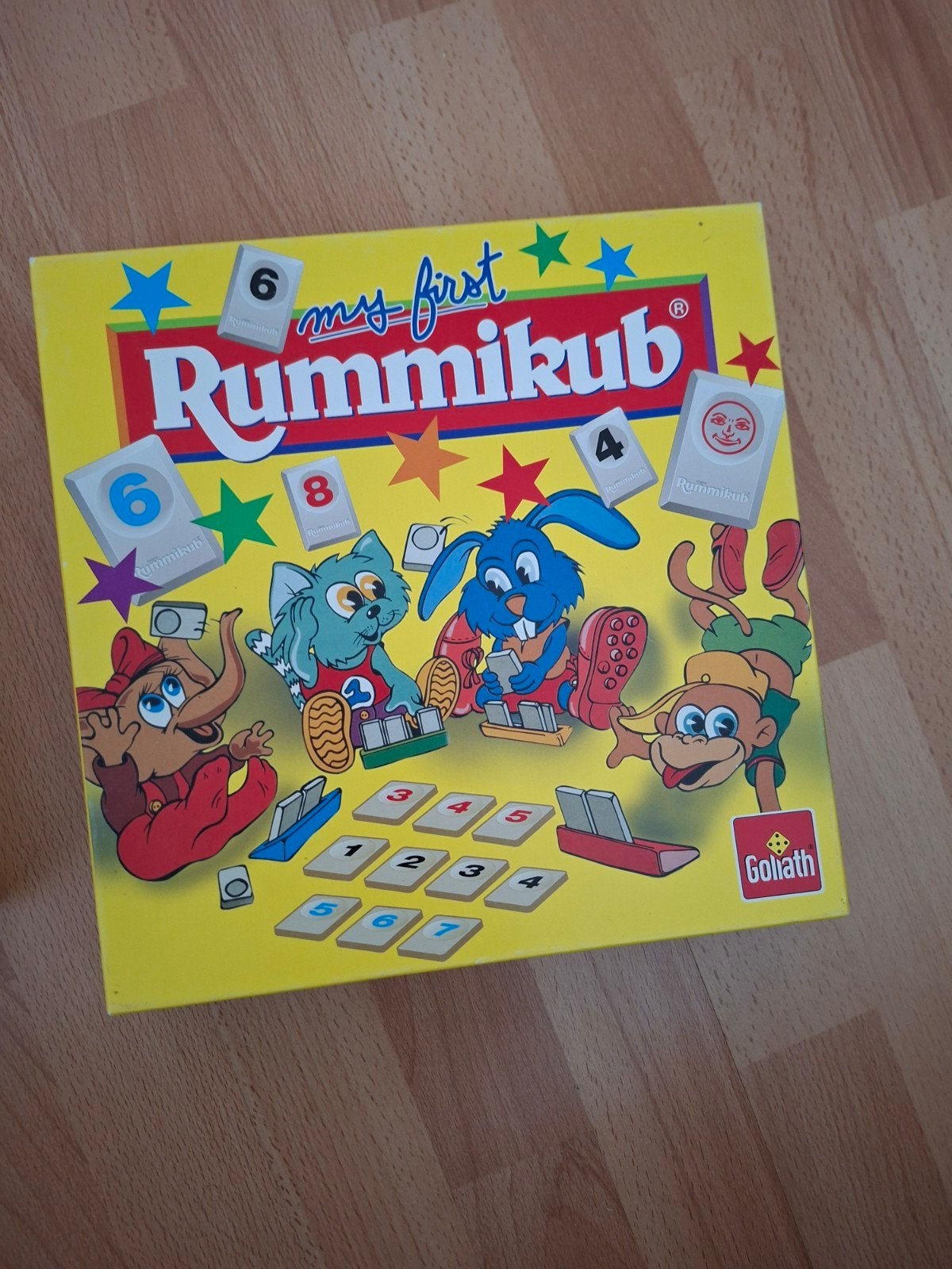 Rummikub eerste spel, Ophalen of Verzenden, Zo goed als nieuw