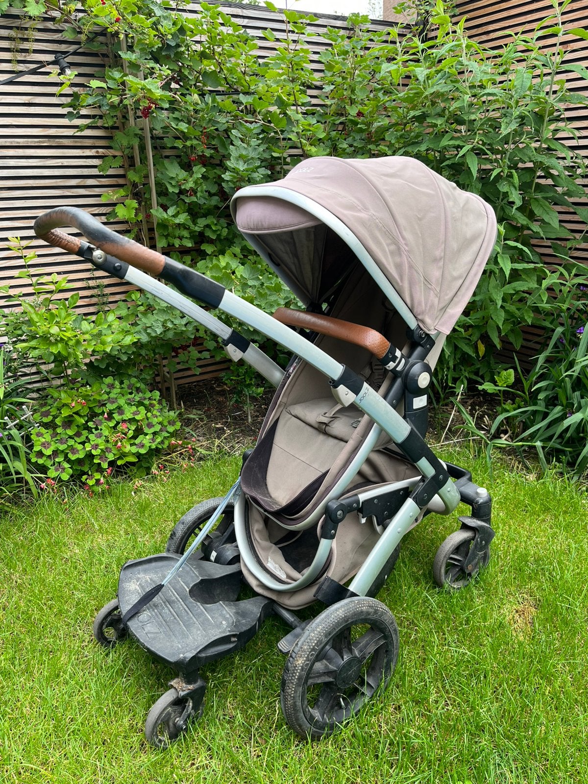 T.e.a.b. Joolz Geo kinderwagen met meerijdplank excl matras), Gebruikt, Verstelbare duwstang, Combiwagen, Ophalen