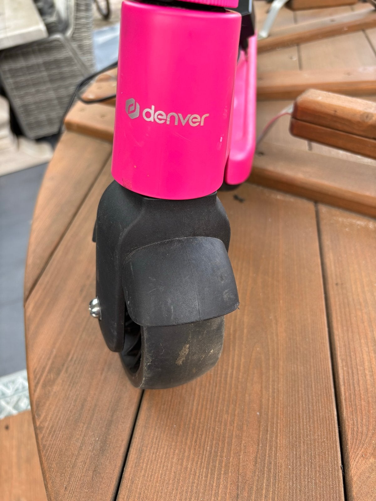 Defecte Denver elektrische kinderstep (roze), Fietsen en Brommers, Ophalen of Verzenden, Gebruikt, Elektrische step (E-scooter)