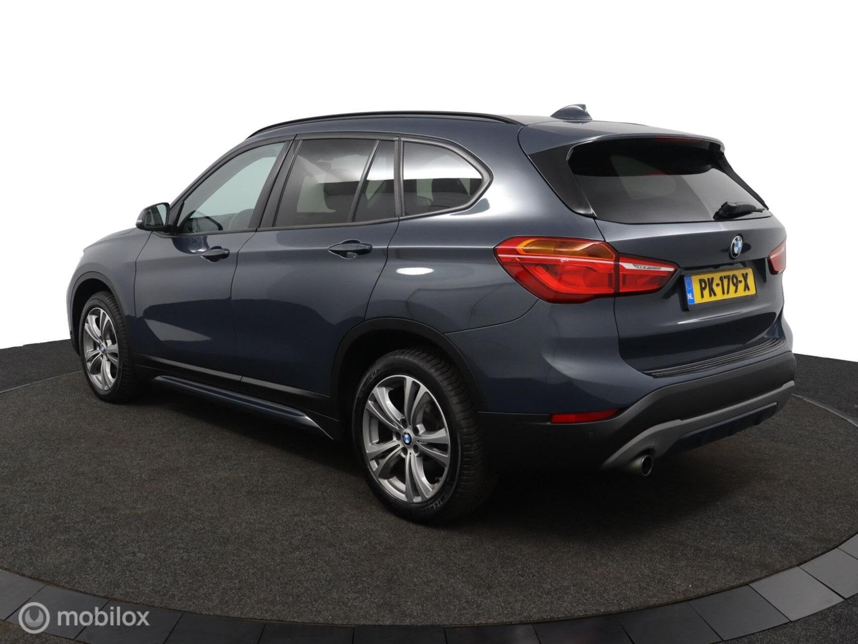 Foto 8 van BMW X1 sDrive18i Exe CARPLAY TREKHAAK AIRCO NAVI CRUISE