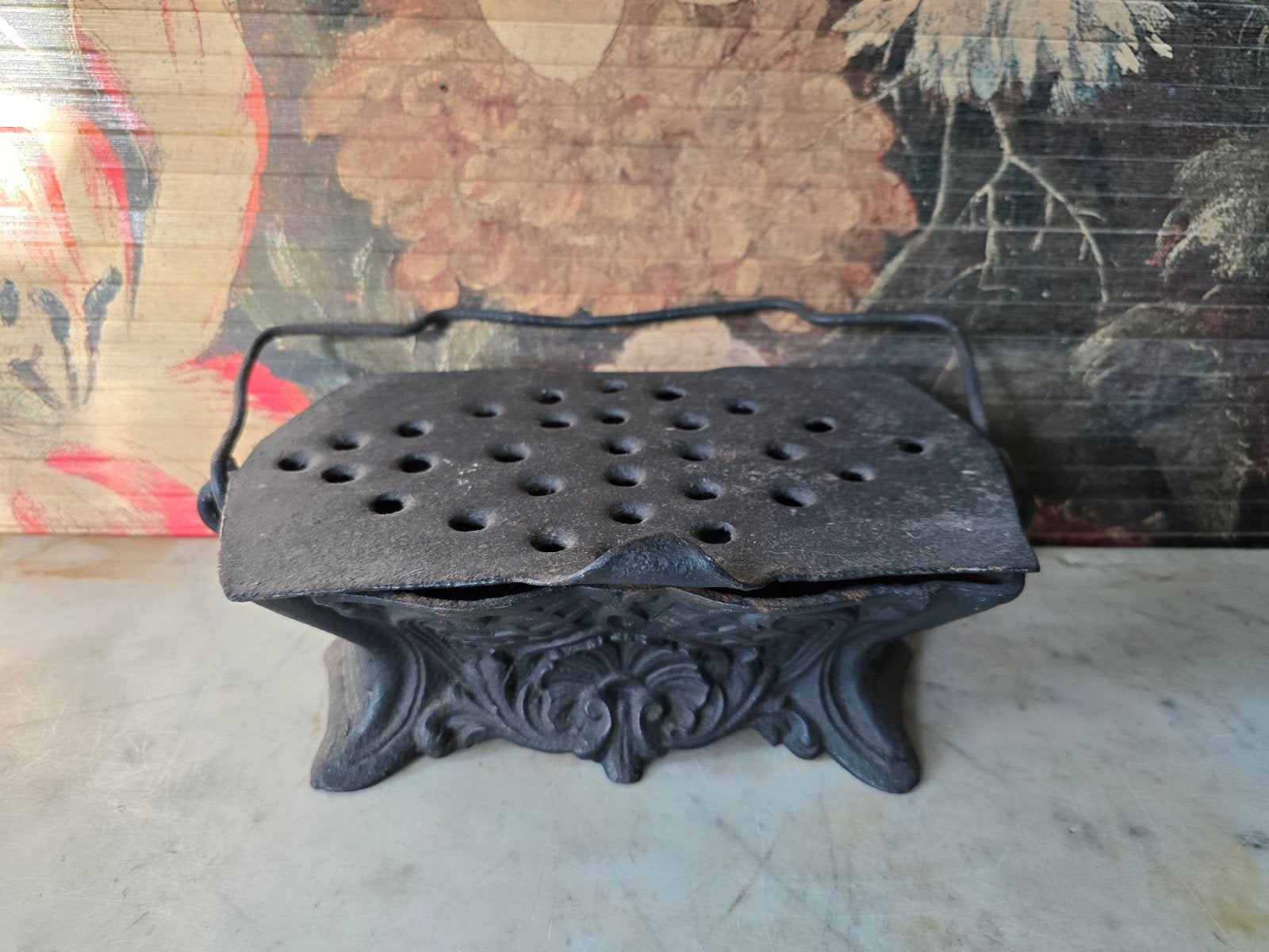 Antiek frans gietijzeren stoofje, Antiek en Kunst, Curiosa en Brocante, Ophalen of Verzenden
