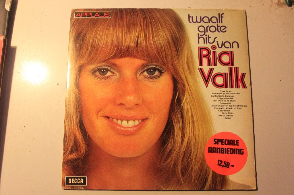 501o - lp - ria valk - twaalf grote hits van, Cd's en Dvd's, Ophalen of Verzenden, Gebruikt, 12 inch, Levenslied of Smartlap