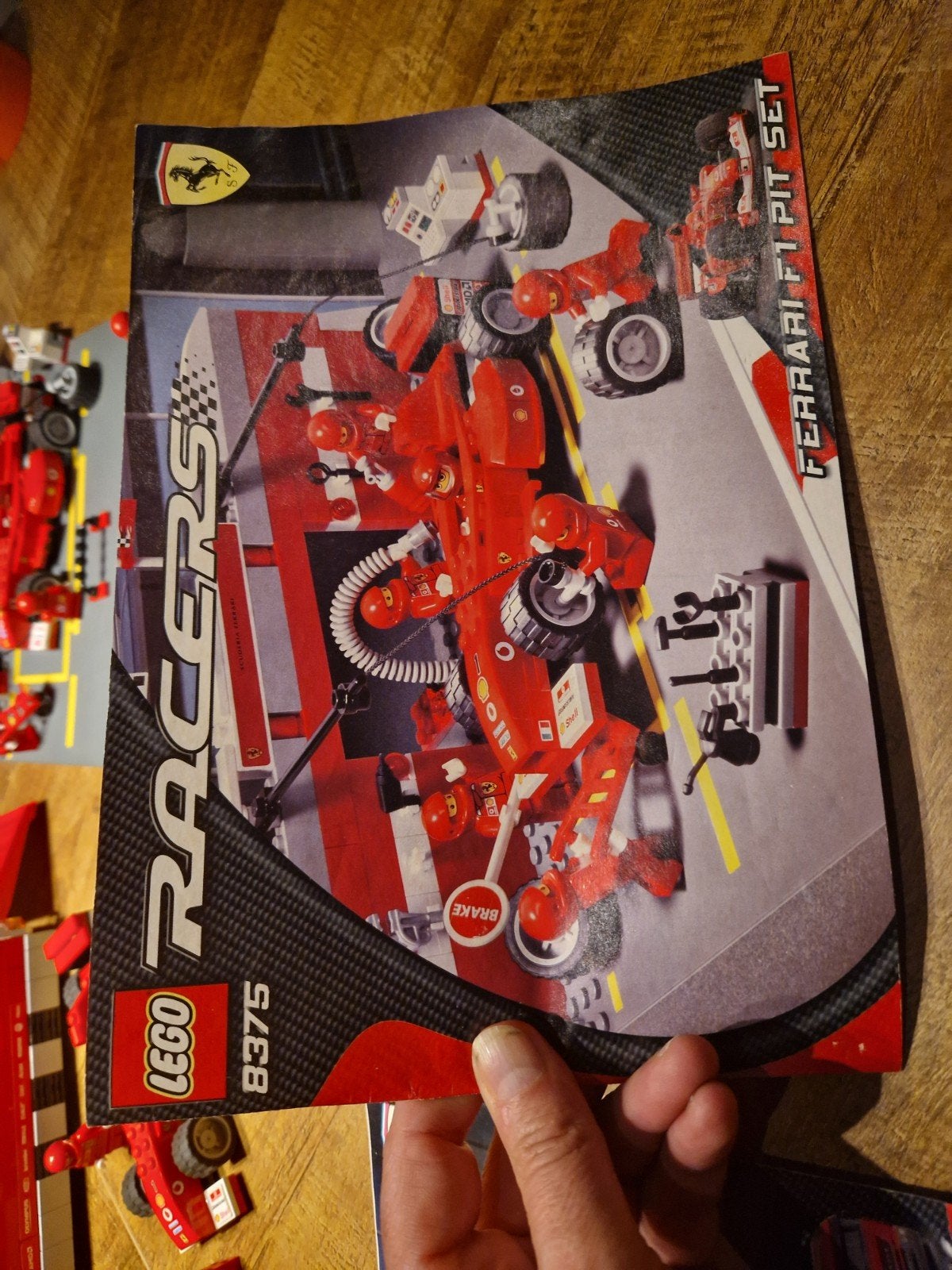 LEGO Racers Ferrari F1 Pit Set & Scuderia Ferrari Truck, Kinderen en Baby's, Speelgoed | Duplo en Lego, Gebruikt, Lego, Ophalen of Verzenden