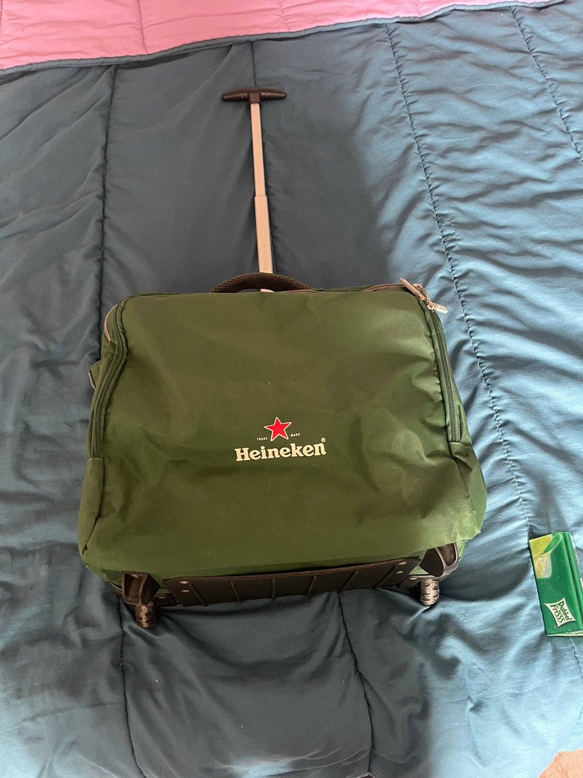 Heineken Reistas met Wieltjes en Uitschuifbare Handgreep, 40 tot 60 cm, Gebruikt, 20 tot 30 cm, Ophalen of Verzenden