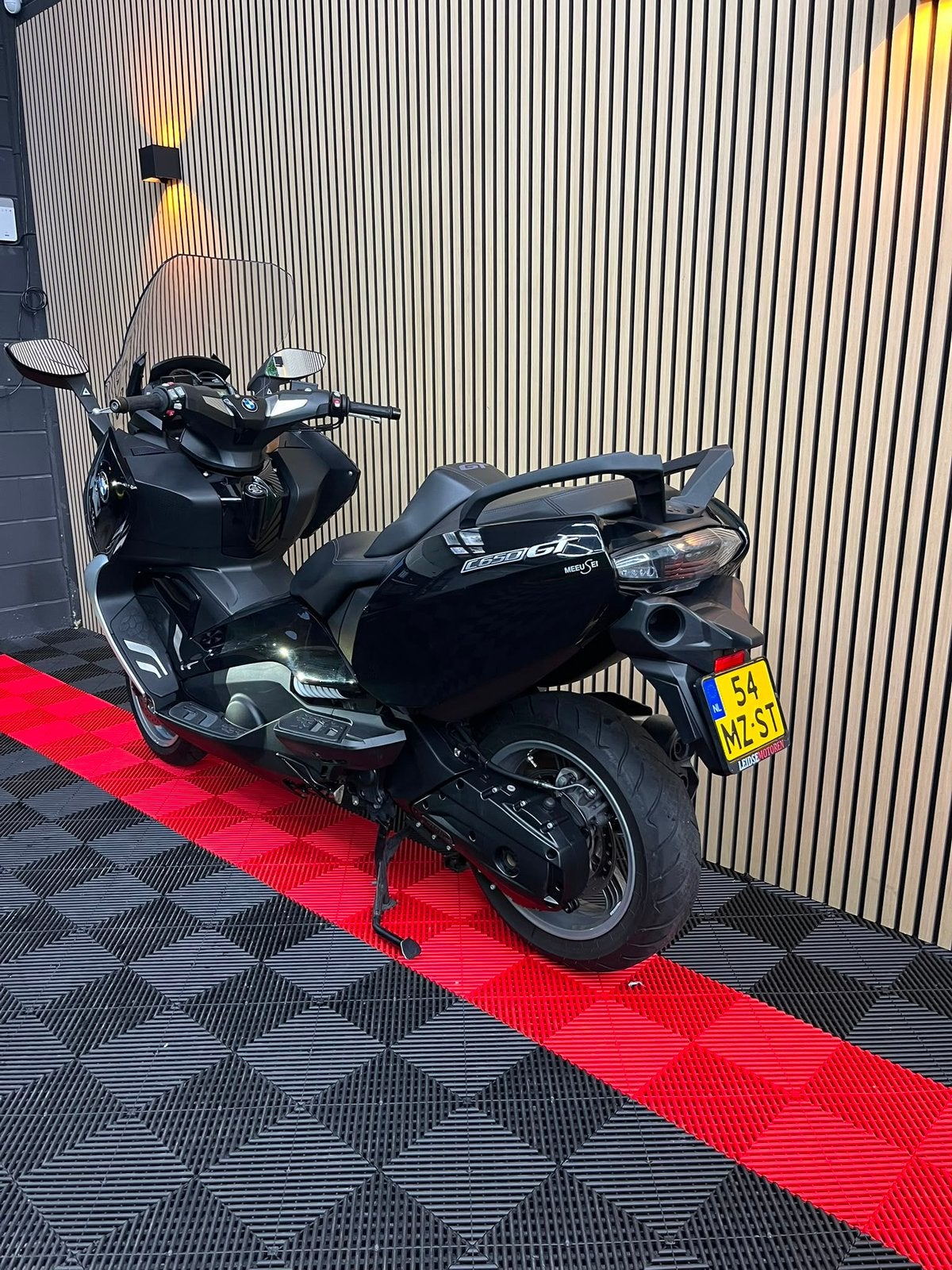 BMW C650 GT motorscooter met GIVI topkoffer, Ophalen of Verzenden, Zo goed als nieuw