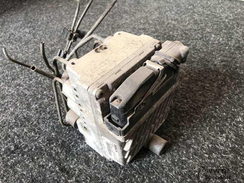 Volkswagen Transporter VW T4 ABS pomp, Gebruikt, -, Volkswagen, -