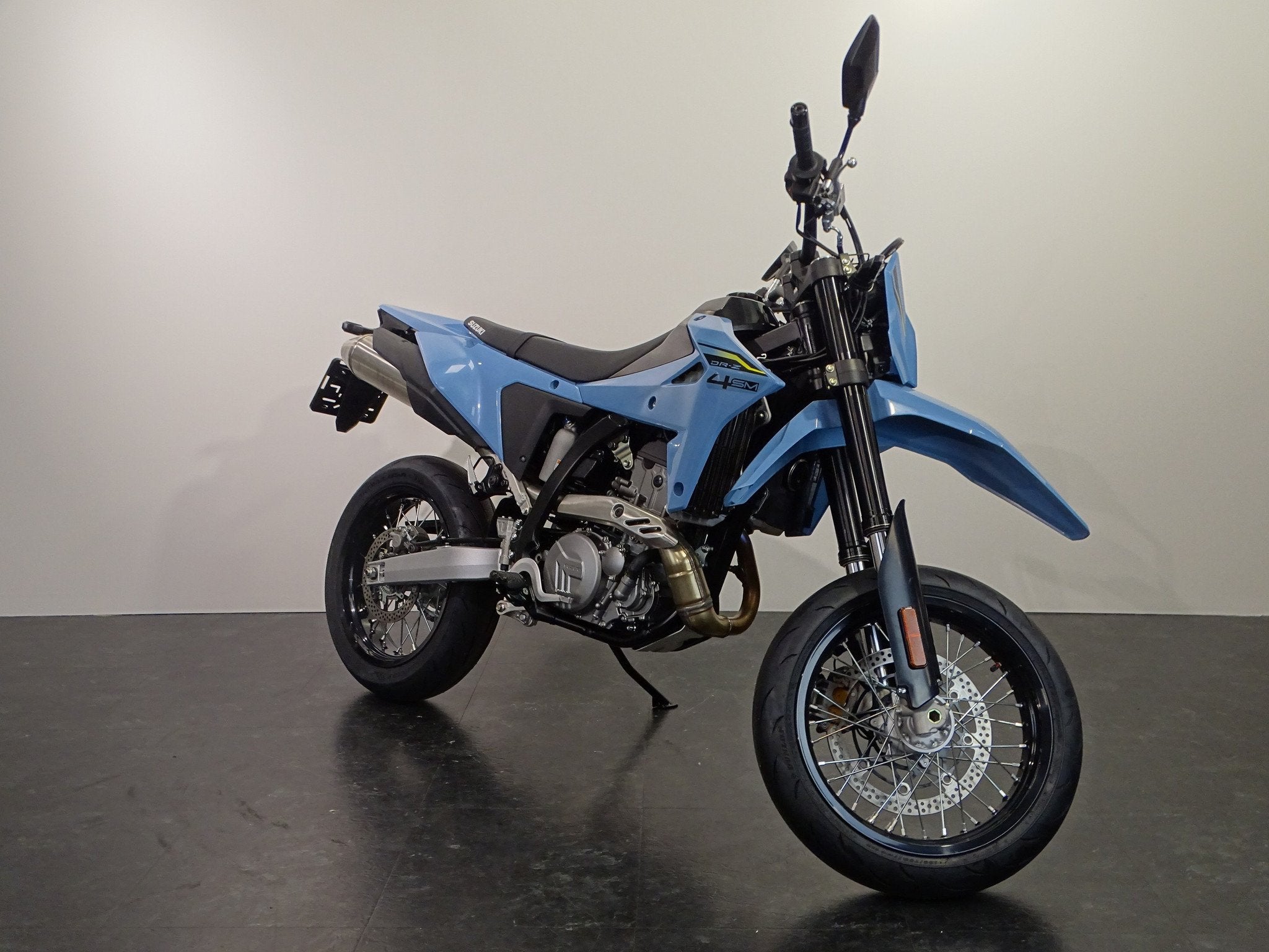 Suzuki DR-Z4SM, Motoren, Motoren | Suzuki, Bedrijf, 12 t/m 35 kW, SuperMoto
