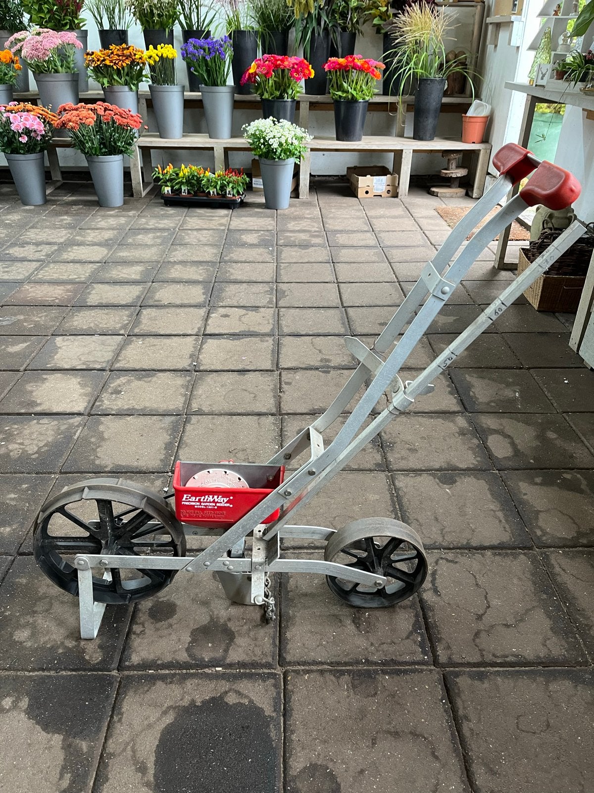 EarthWay Precision Tuinzaaimachine Model 1001-B, Ophalen, Gebruikt, Overige soorten
