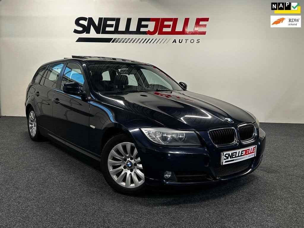 BMW 3-serie Touring 318i Business Line|PANO|GOED ONDERHOUDEN, Automaat, 695 kg, 1400 kg, 5 stoelen