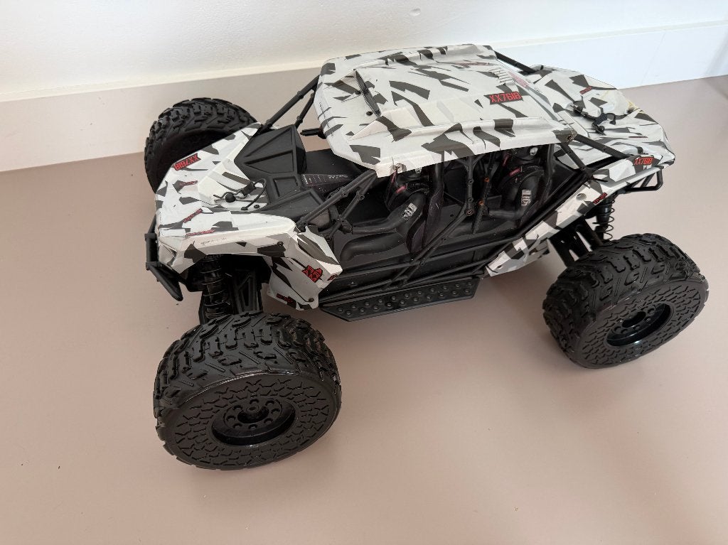 ARRMA Fireteam 6S BLX - goede staat, Hobby en Vrije tijd, Gebruikt, Auto offroad, RTR (Ready to Run), Schaal 1:8
