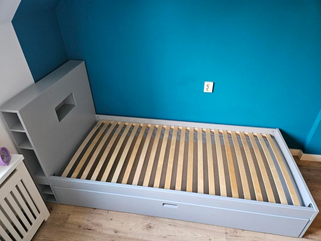 VT Wonen Bed 90x200 met lade en plank - Grijs, Ophalen, Gebruikt, 90 cm, Eenpersoons
