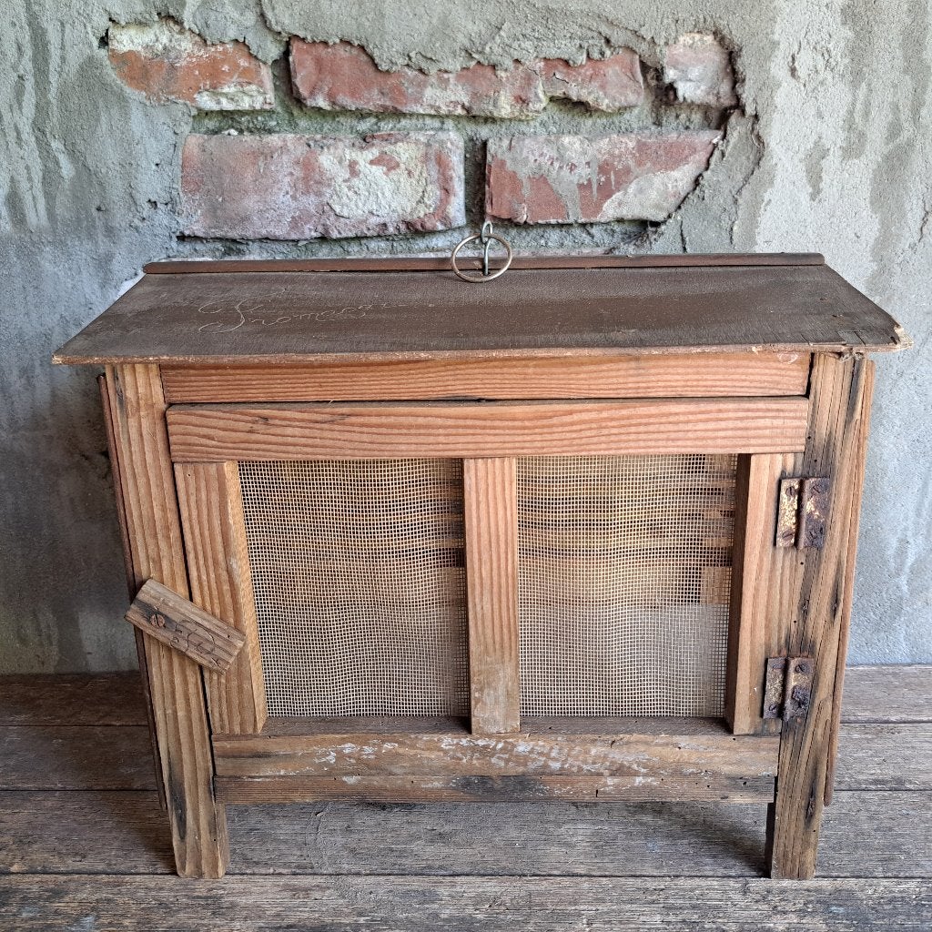 Oud brocante Frans houten kaaskastje vliegenkastje *Etage3*, Huis en Inrichting, Woonaccessoires | Overige, Gebruikt, ., Ophalen of Verzenden