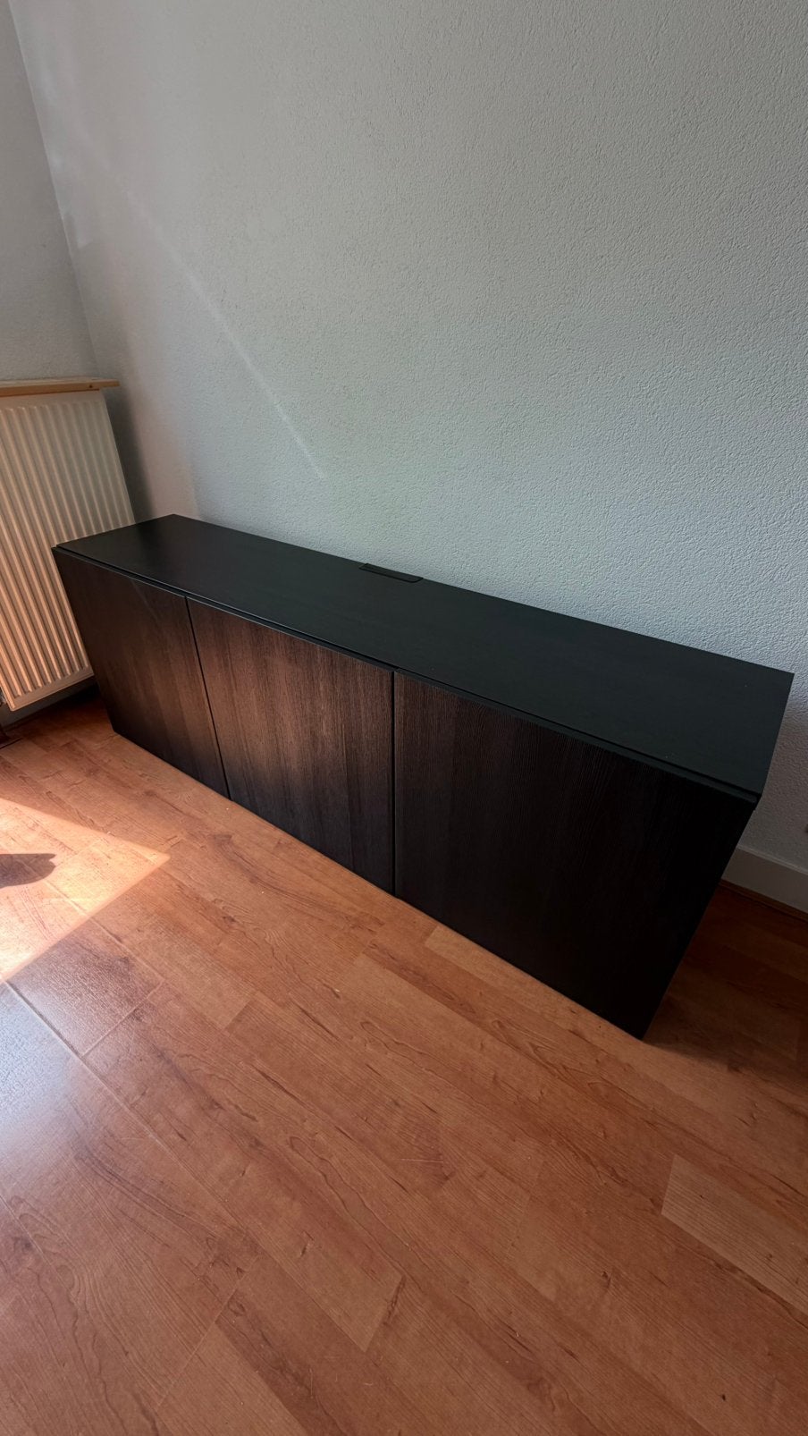 TV meubel - Ikea Besta zwartbruin, Huis en Inrichting, Ophalen, 25 tot 50 cm, 150 tot 200 cm, Minder dan 100 cm