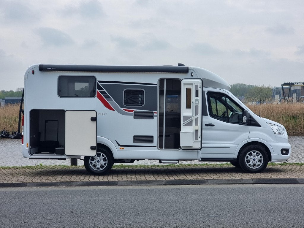 Bürstner Lineo T 620 G Active, Caravans en Kamperen, Campers, Automaat, Standaard zit, Ringverwarming, 6 tot 7 meter