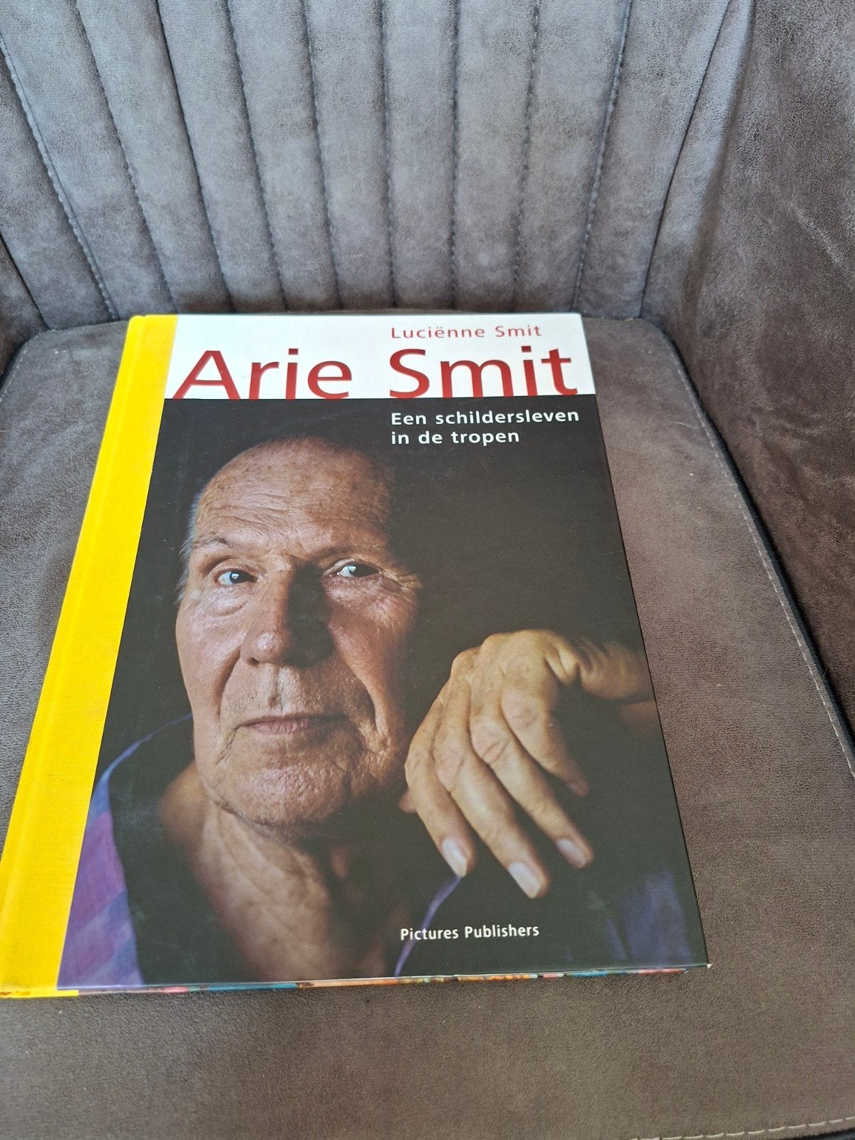 Arie Smit: Een schildersleven in de tropen, Ophalen of Verzenden, Zo goed als nieuw, Schilder- en Tekenkunst, Luciënne Smit