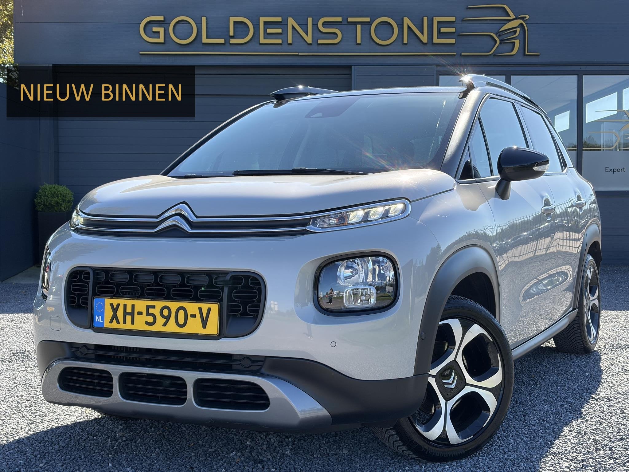 Citroen C3 Aircross 1.2 PureTech S&S Shine ✓D-riem vv in 2, Auto's, Dealer onderhouden, 840 kg, Gebruikt, Euro 6
