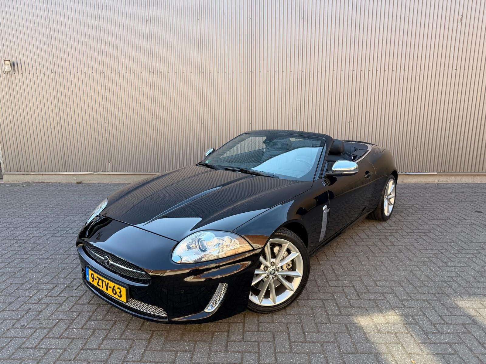 Jaguar XK 5.0 V8 Convertible Portfolio|Dealer Ond.|Leder|Nie, Auto's, Jaguar, Achterwielaandrijving, Cabriolet, Zwart, Leder