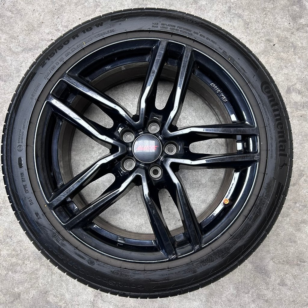 18 inch Alutec velgen + zomerbanden Q2 Ateca T-roc karoq, 18 inch, Banden en Velgen, Ophalen of Verzenden, Mercedes