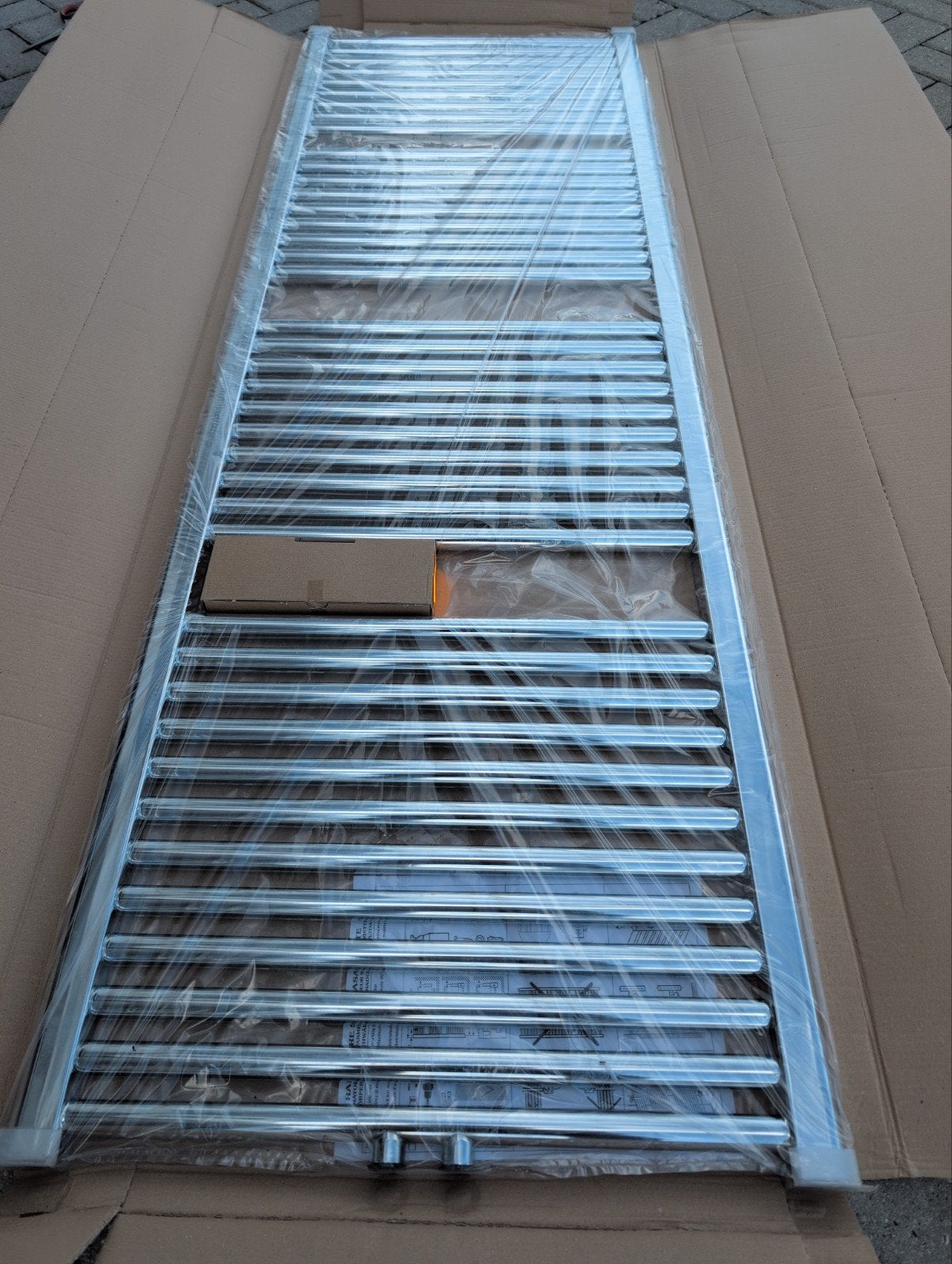 Nieuwe handdoekradiator chroom 120x50 cm, Radiator, Nieuw, Minder dan 60 cm, Ophalen of Verzenden
